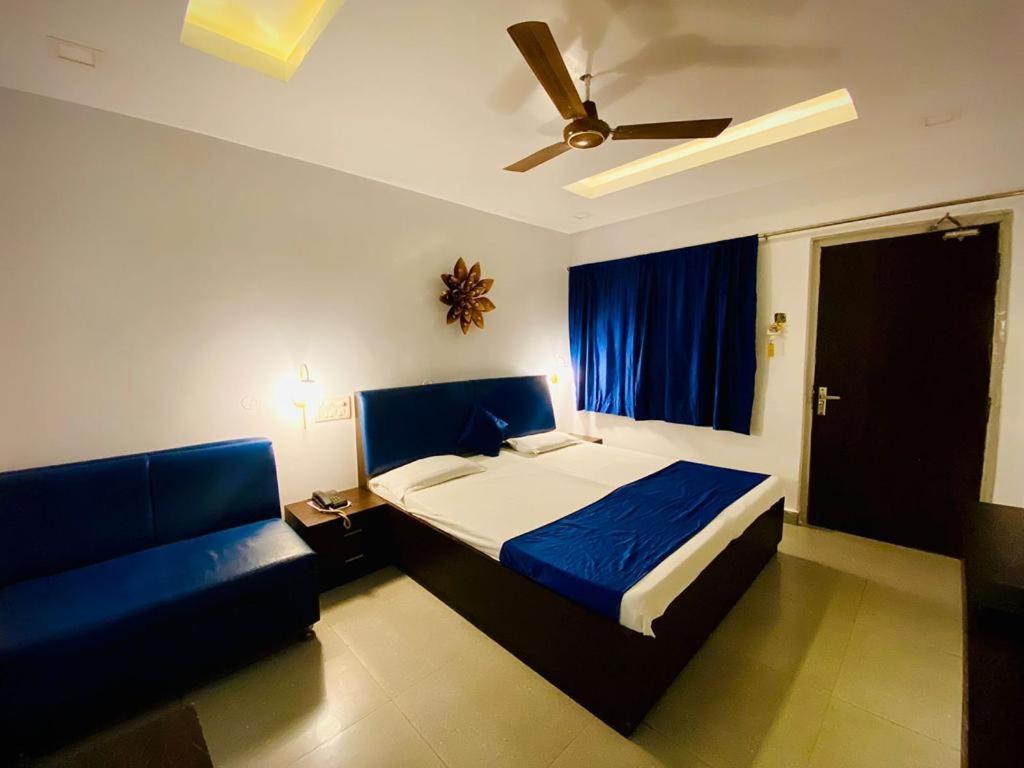 Hotel Prayag Prayagraj Bagian luar foto