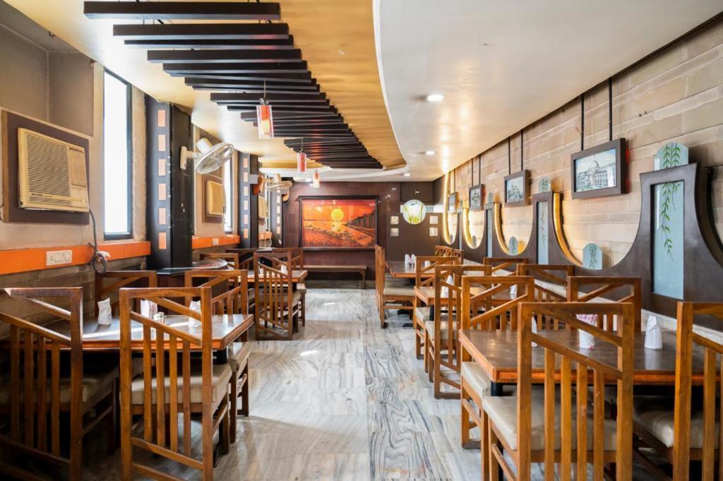 Hotel Prayag Prayagraj Bagian luar foto