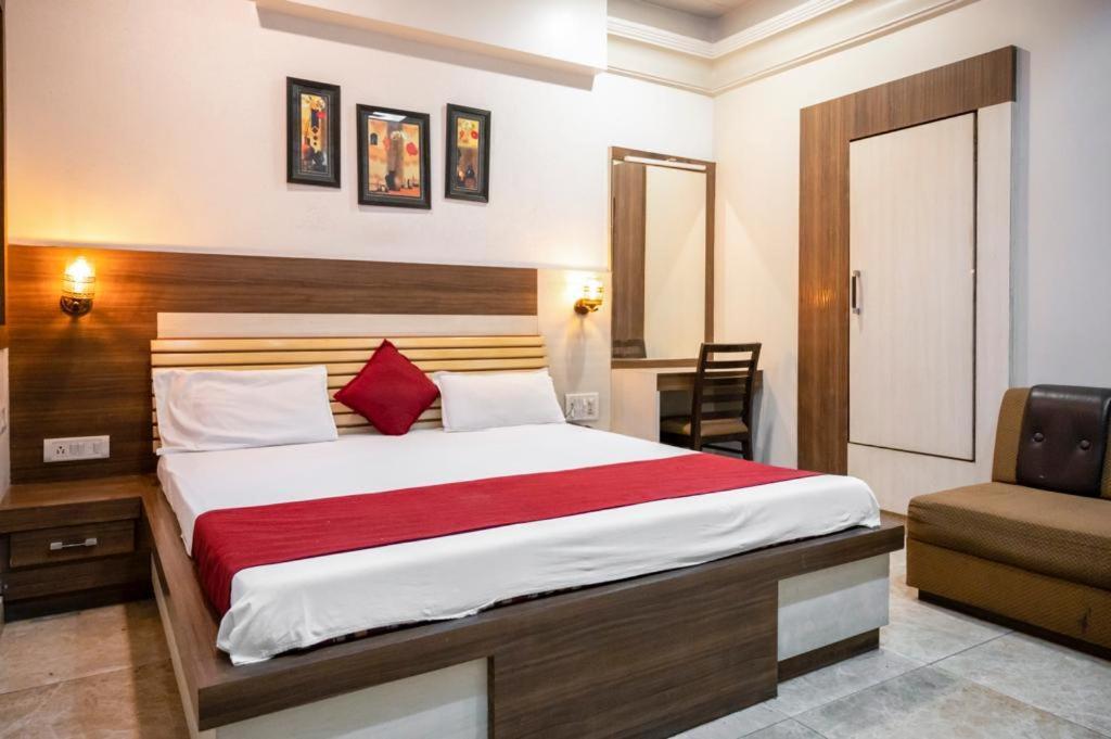 Hotel Prayag Prayagraj Bagian luar foto