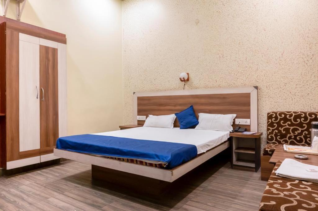 Hotel Prayag Prayagraj Bagian luar foto
