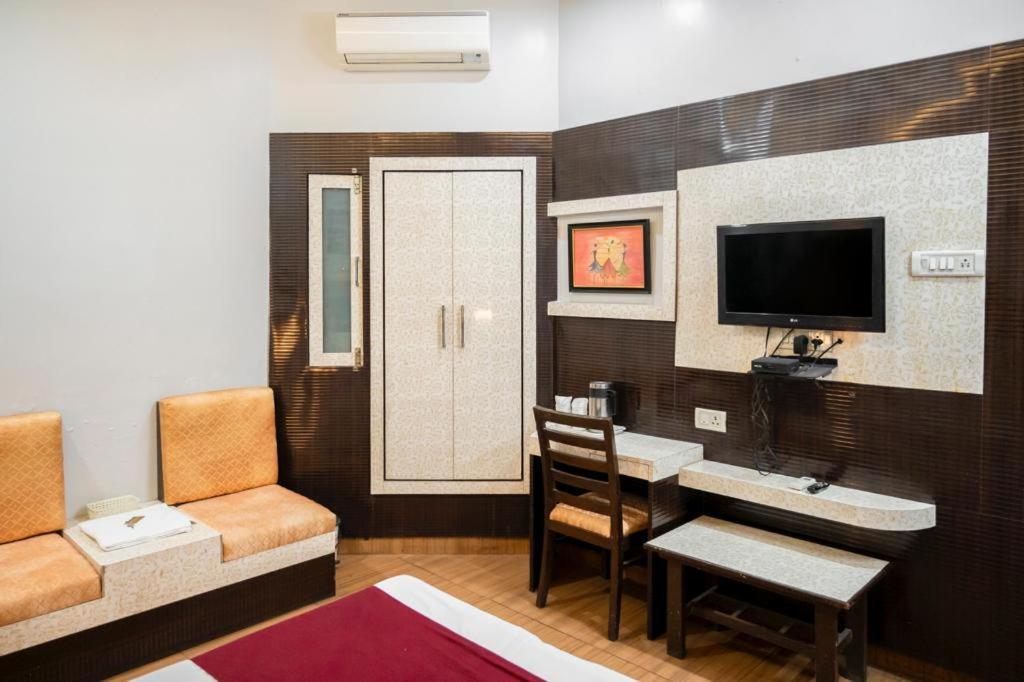 Hotel Prayag Prayagraj Bagian luar foto