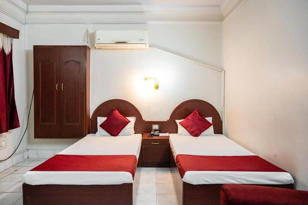 Hotel Prayag Prayagraj Bagian luar foto